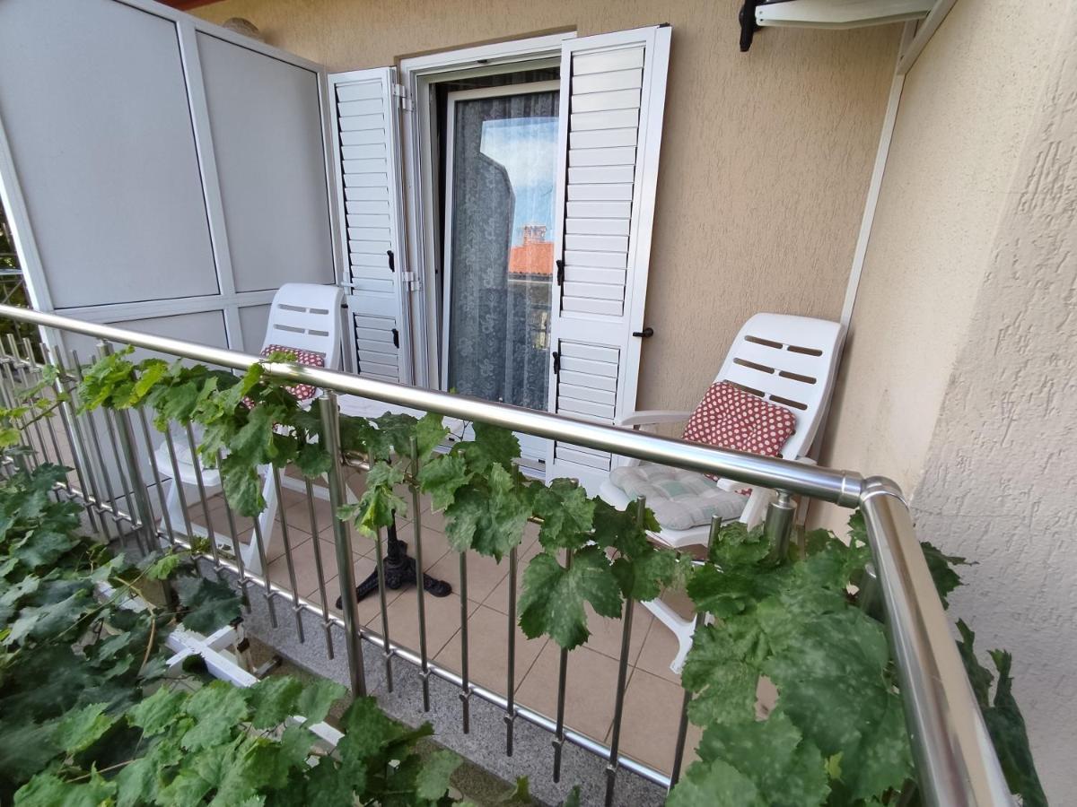 Apartments Samec Izola Exterior foto